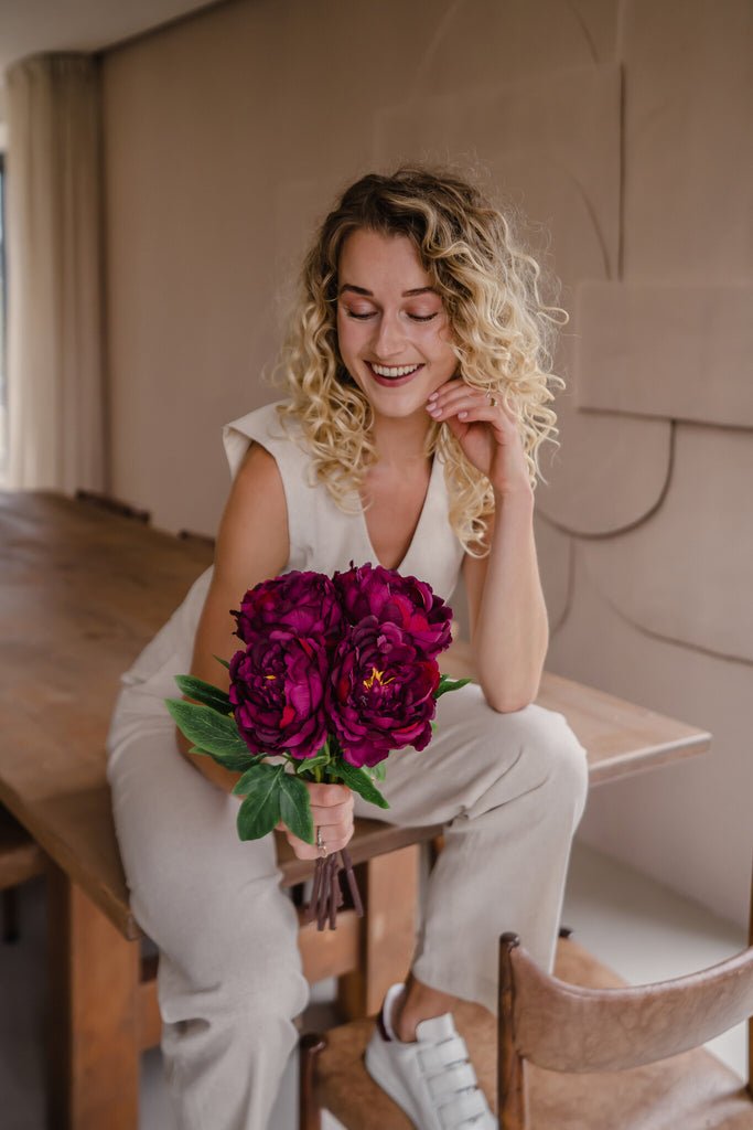 Livraison plante Bouquet artificiel de Pivoines Aubergine